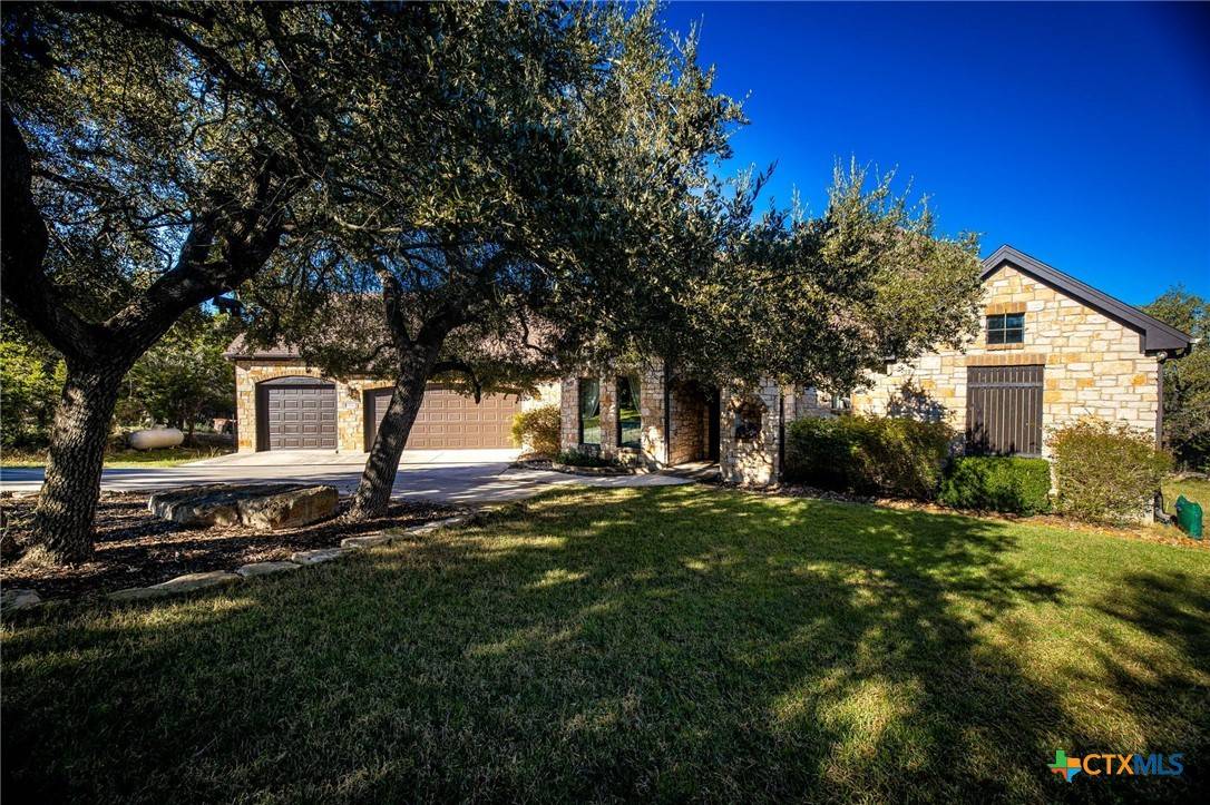 New Braunfels, TX 78132,1561 Hilltop RDG