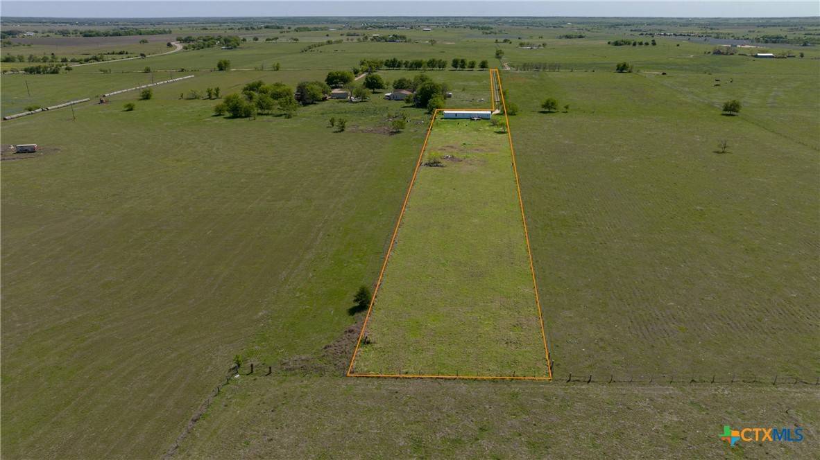 Moulton, TX 77975,312 County Road 1295b