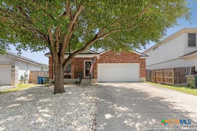 New Braunfels, TX 78130,2373 Carson LOOP