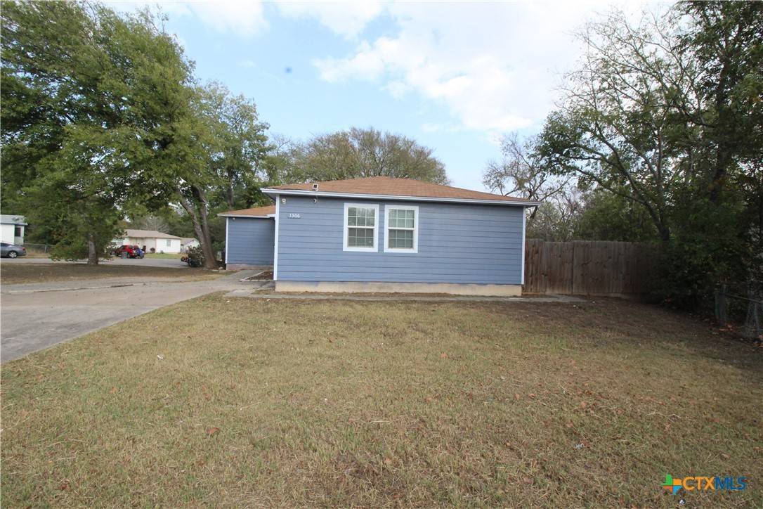 Killeen, TX 76543,1306 N W S Young DR
