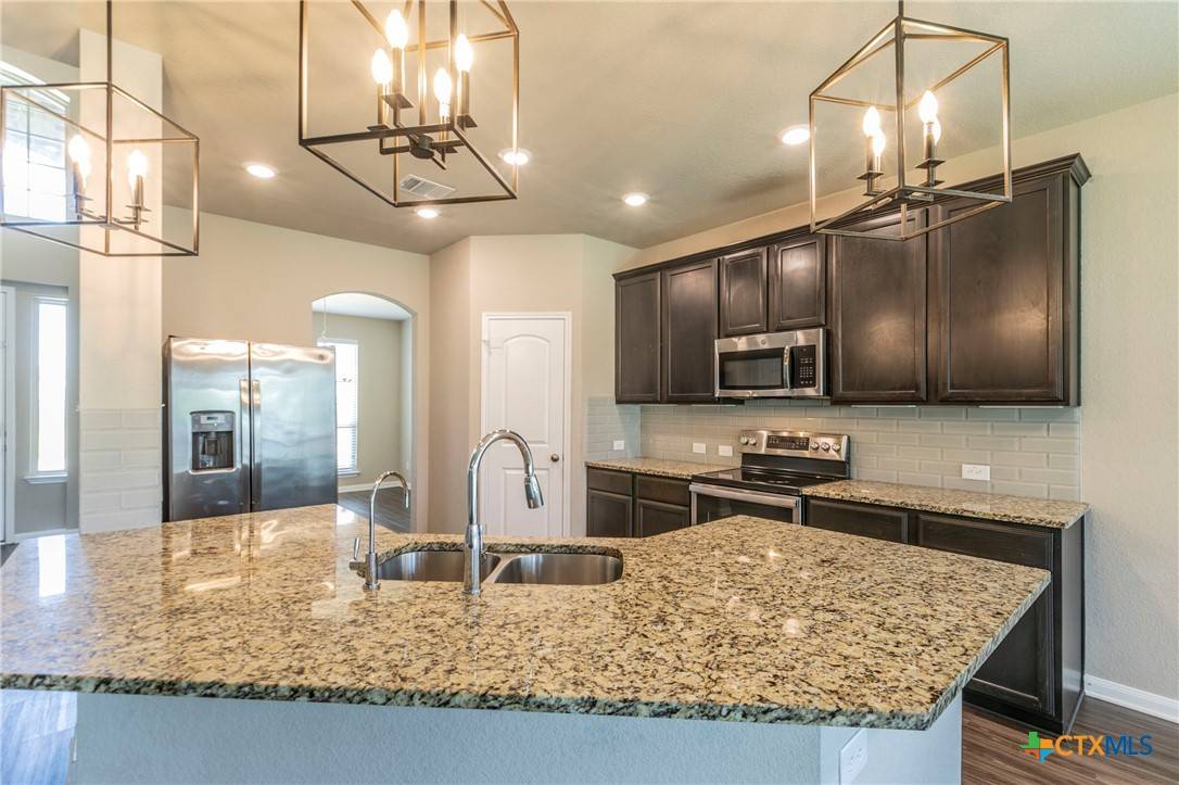 Temple, TX 76502,1616 Crooked Tree dr