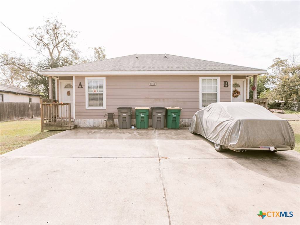 Victoria, TX 77901,1002 Pine ST