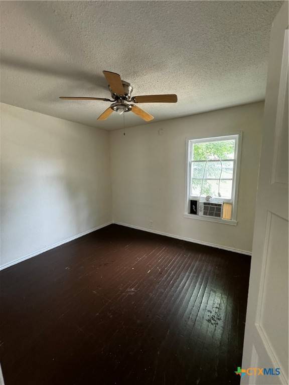 San Antonio, TX 78220,207 Fargo AVE