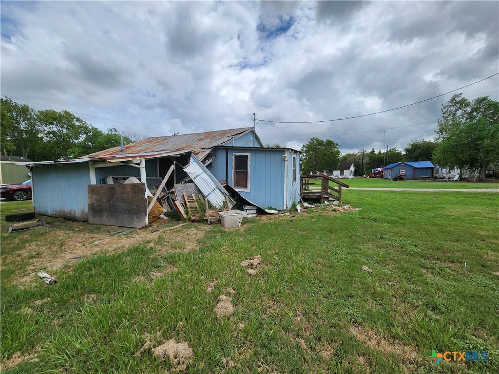 Edna, TX 77957,307 Peabody ST