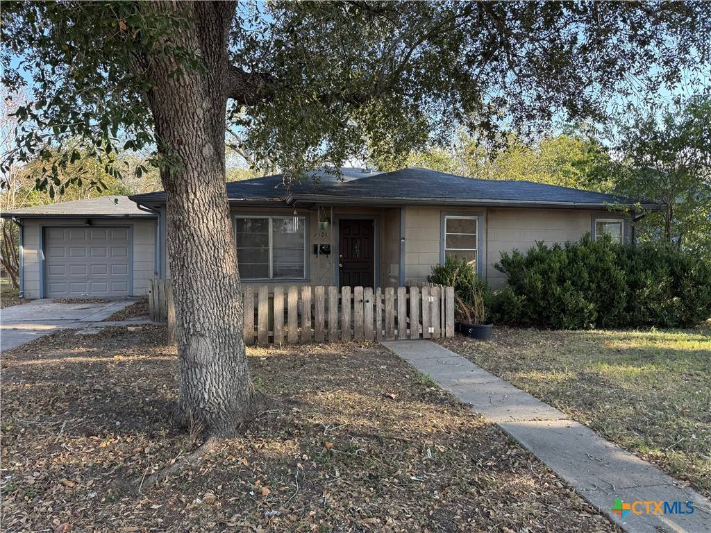 Victoria, TX 77901,2505 Nightingale ST