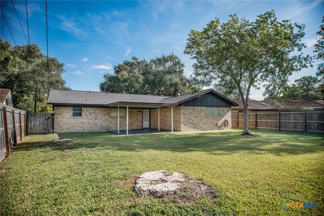 Port Lavaca, TX 77979,725 Willowwick DR