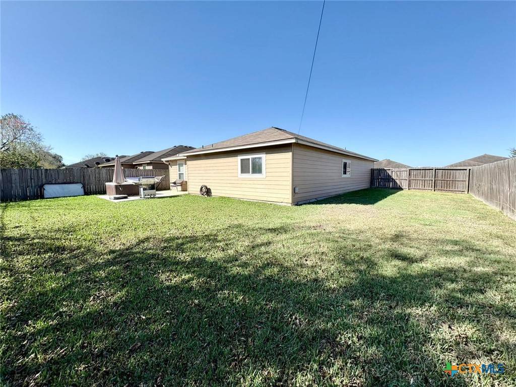 Victoria, TX 77901,3101 Lenora DR