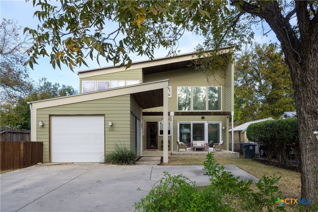 New Braunfels, TX 78130,950 Mulberry AVE