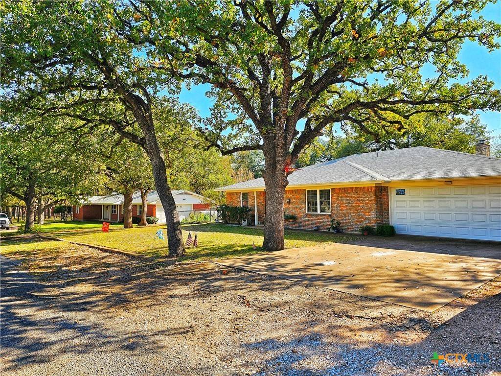 Gatesville, TX 76528,120 Gateway CIR