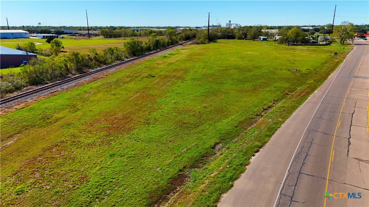 El Campo, TX 77437,1506 E Jackson ST