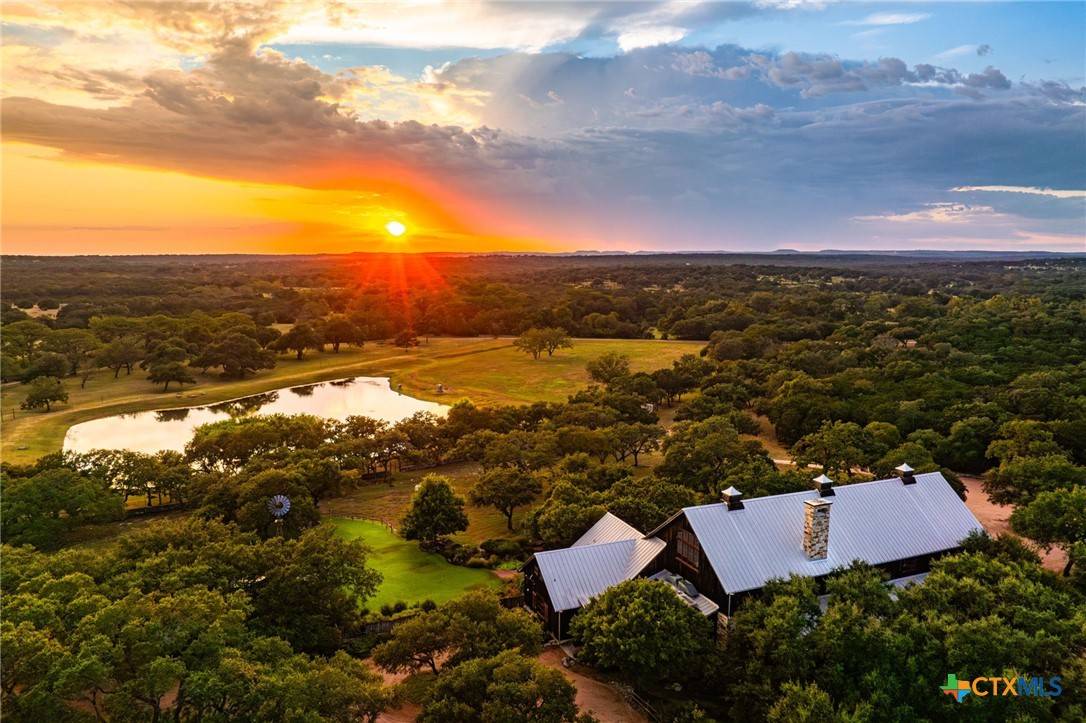 Kendalia, TX 78027,322 Wengenroth RD