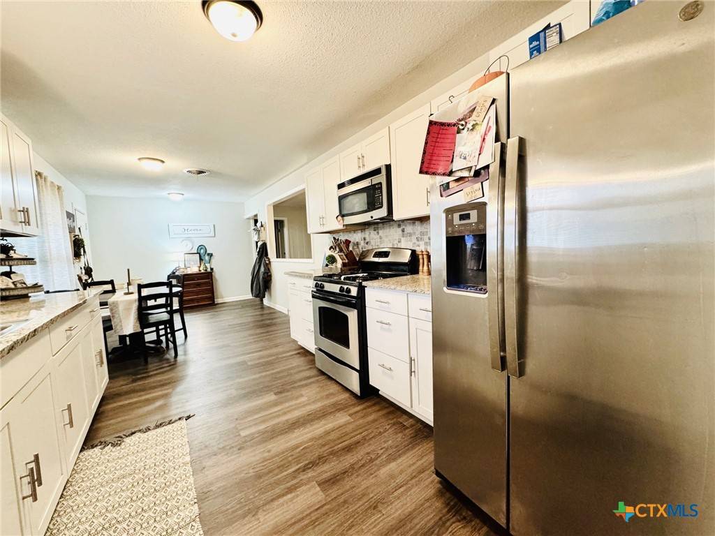 Gatesville, TX 76528,124 Cottonwood DR