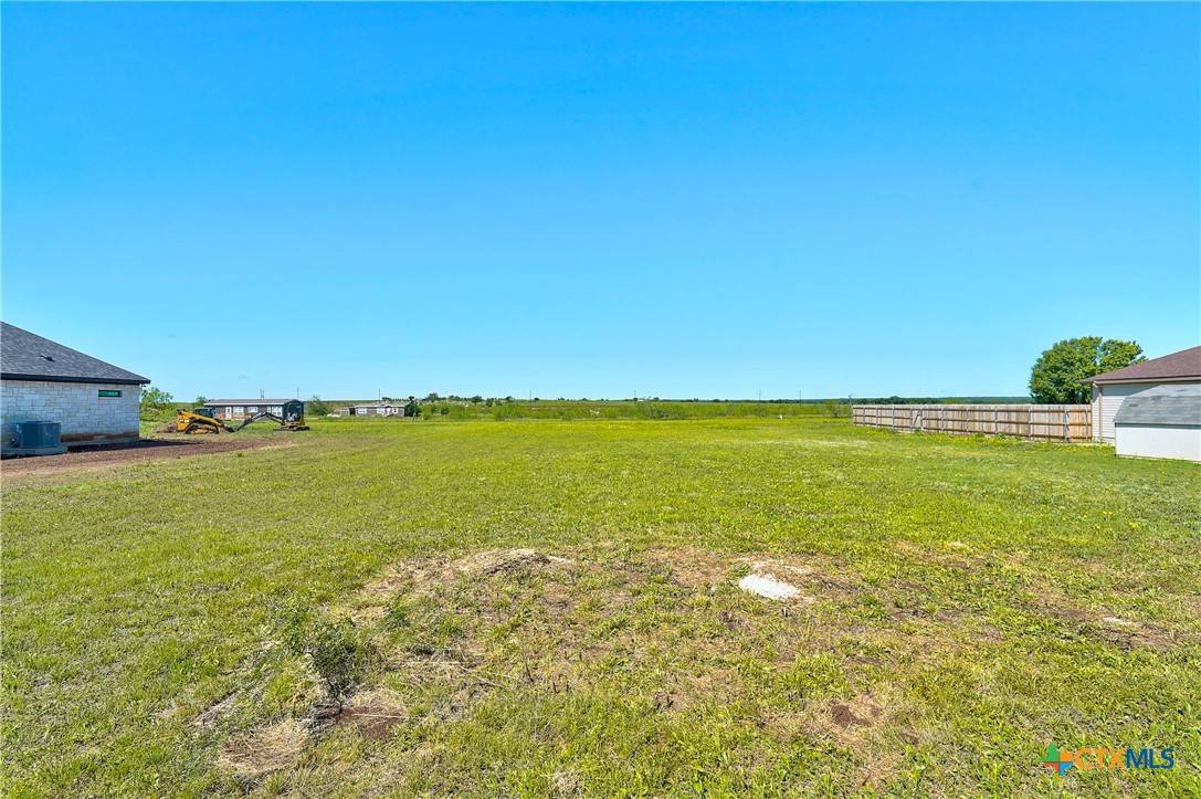 Jarrell, TX 76537,282 County Road 396