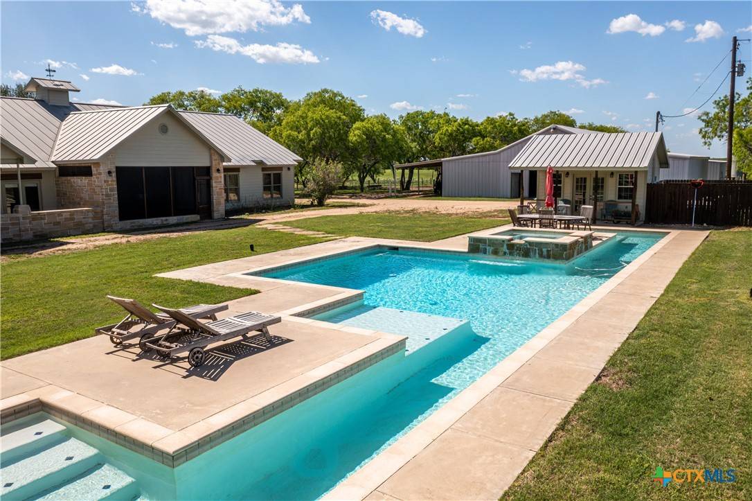 Runge, TX 78151,Address not disclosed