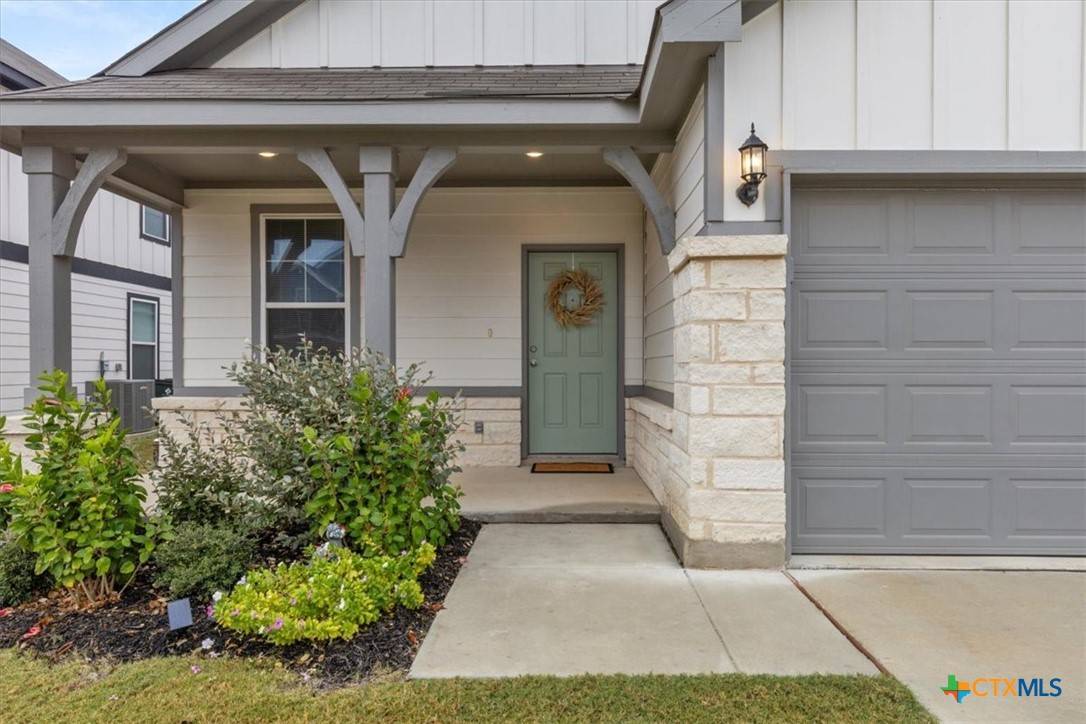 Seguin, TX 78155,808 Beacon HTS