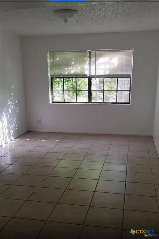 Killeen, TX 76543,506 Esther CIR