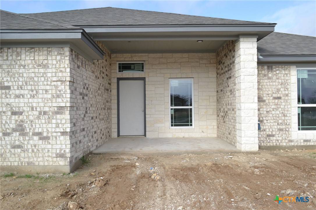 Kempner, TX 76539,502 County Road 3152