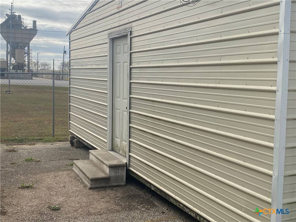 Victoria, TX 77901,4906 Houston HWY