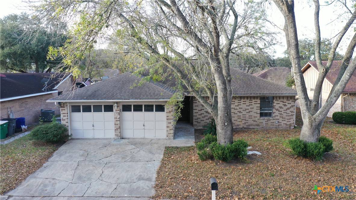 Victoria, TX 77901,121 Byron LN