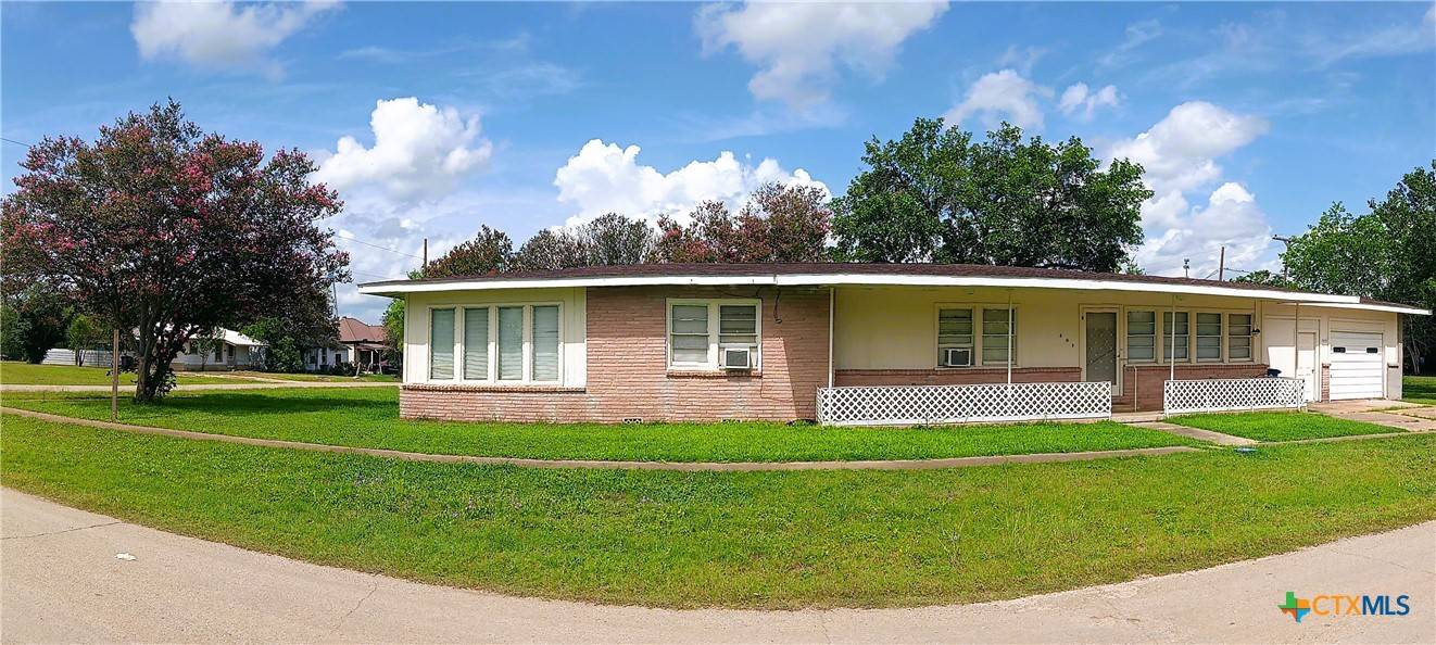 Nixon, TX 78140,500 N Texas AVE