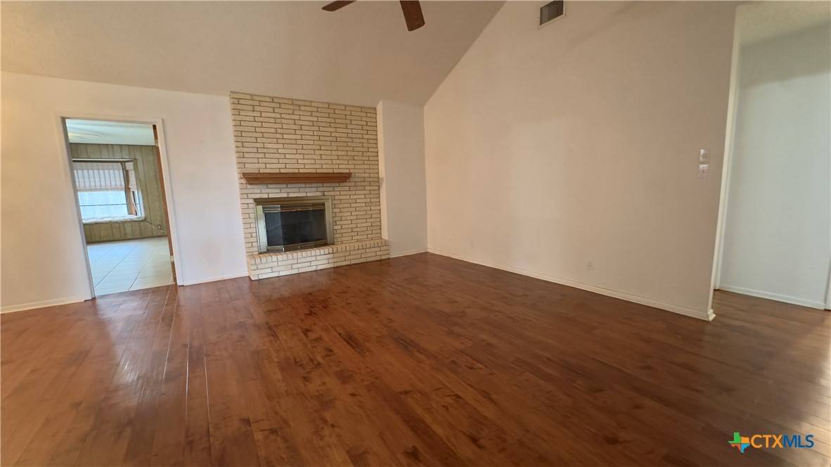 Victoria, TX 77904,213 Yuma DR