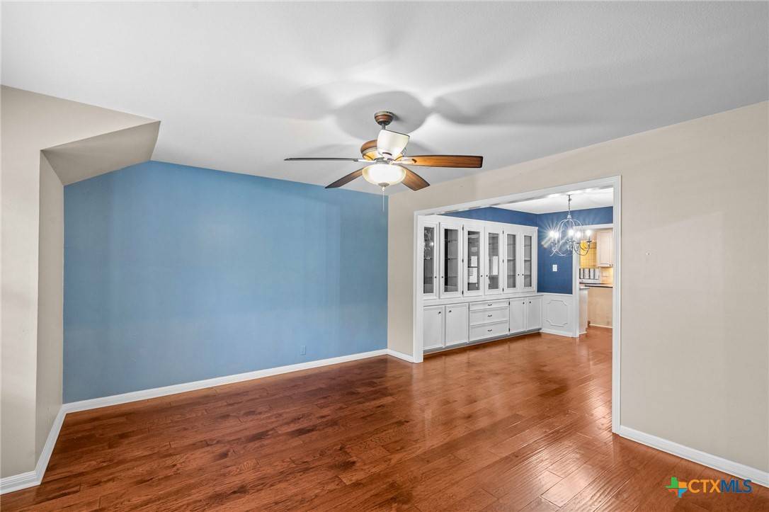 Victoria, TX 77904,304 Turtle Rock DR