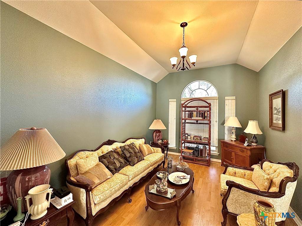 Victoria, TX 77901,203 Canyon CRK