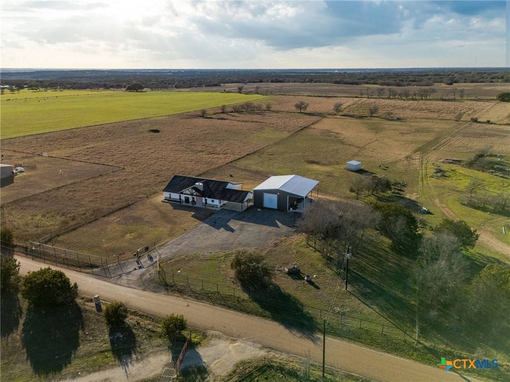 Oglesby, TX 76561,2483 County Road 303