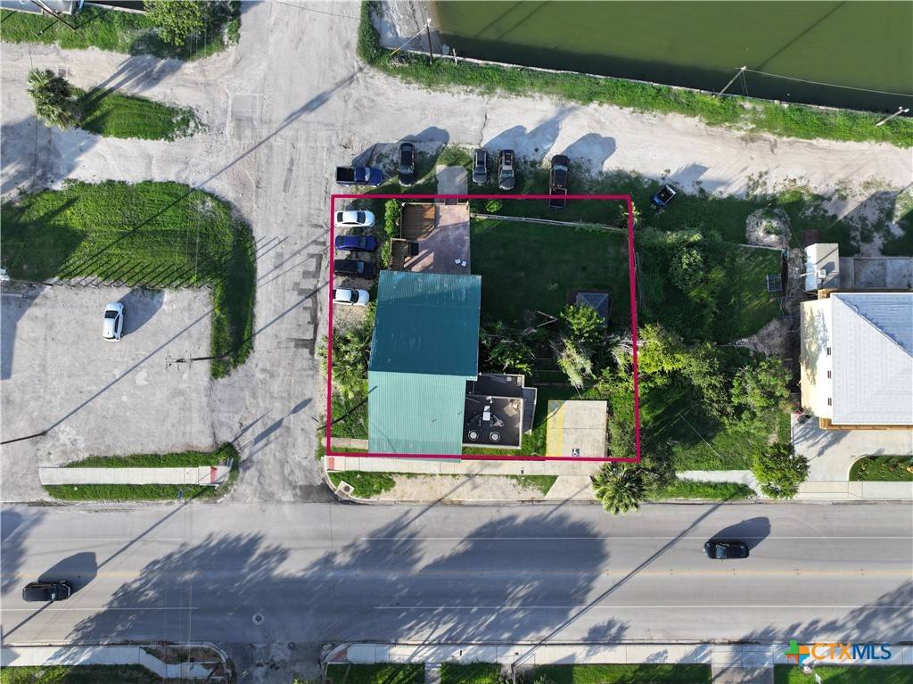 Port Lavaca, TX 77979,206 S Commerce ST