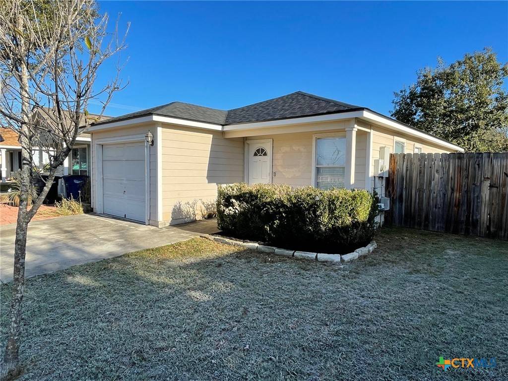 New Braunfels, TX 78130,242 Bushtail DR