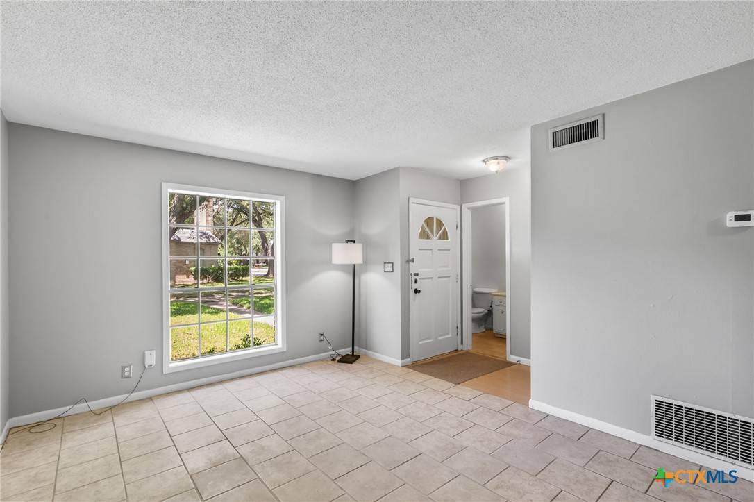 Victoria, TX 77901,109 Westwood ST