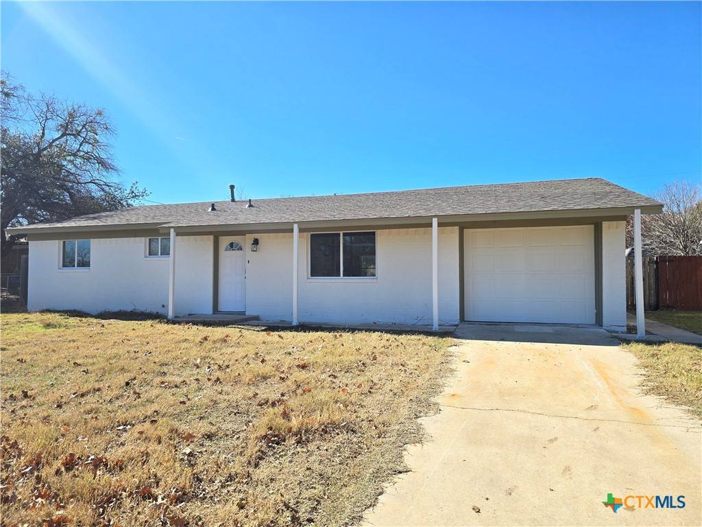 Lampasas, TX 76550,312 S Willis ST