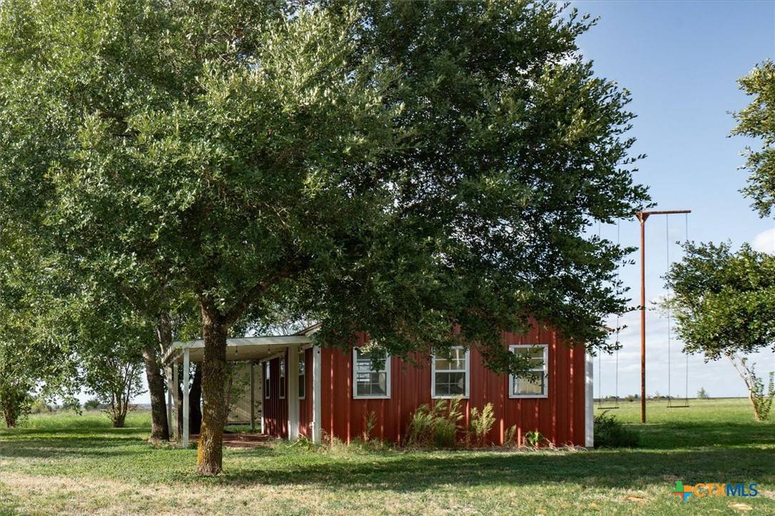 Elgin, TX 78621,1610 County Road 463 RD