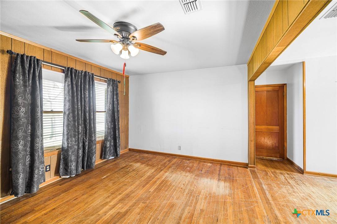 Victoria, TX 77904,1053 Northside