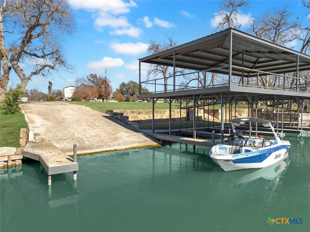 New Braunfels, TX 78130,240 Rio DR