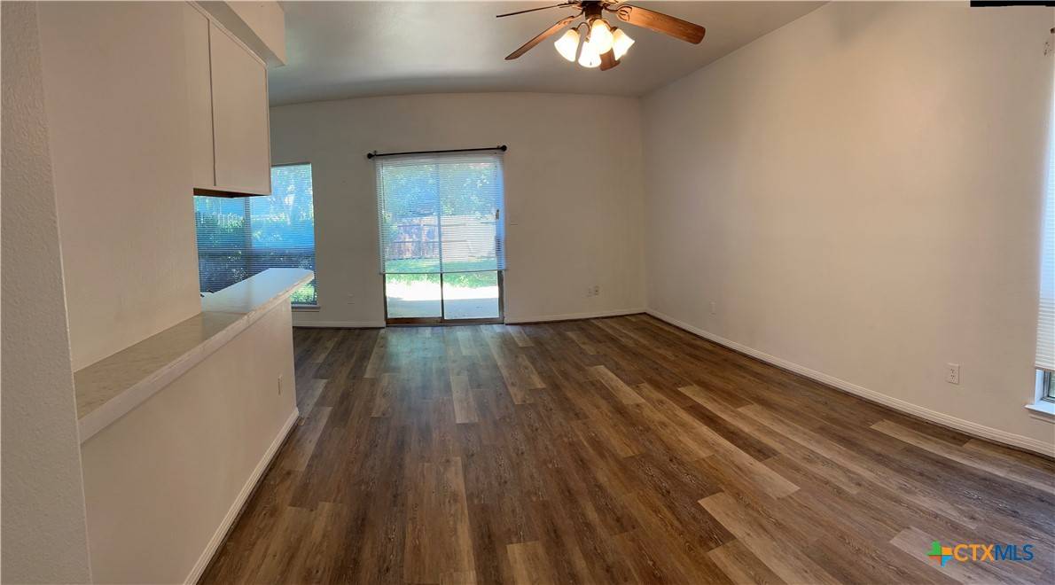 Marble Falls, TX 78654,1500 Claremont CIR #B