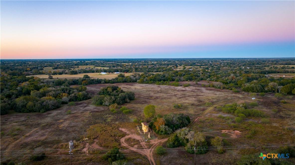 Yoakum, TX 77995,000 Hagan Mott