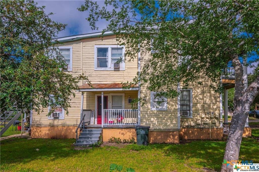 Seguin, TX 78155,311 E Live Oak ST