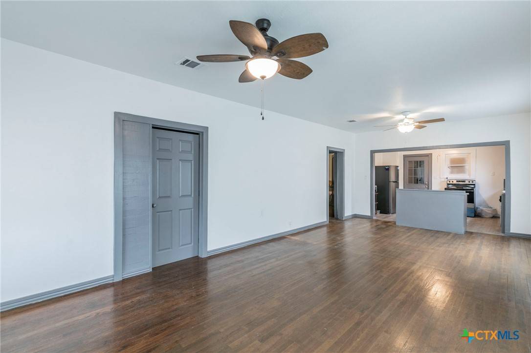 Cameron, TX 76520,701 E 15th ST