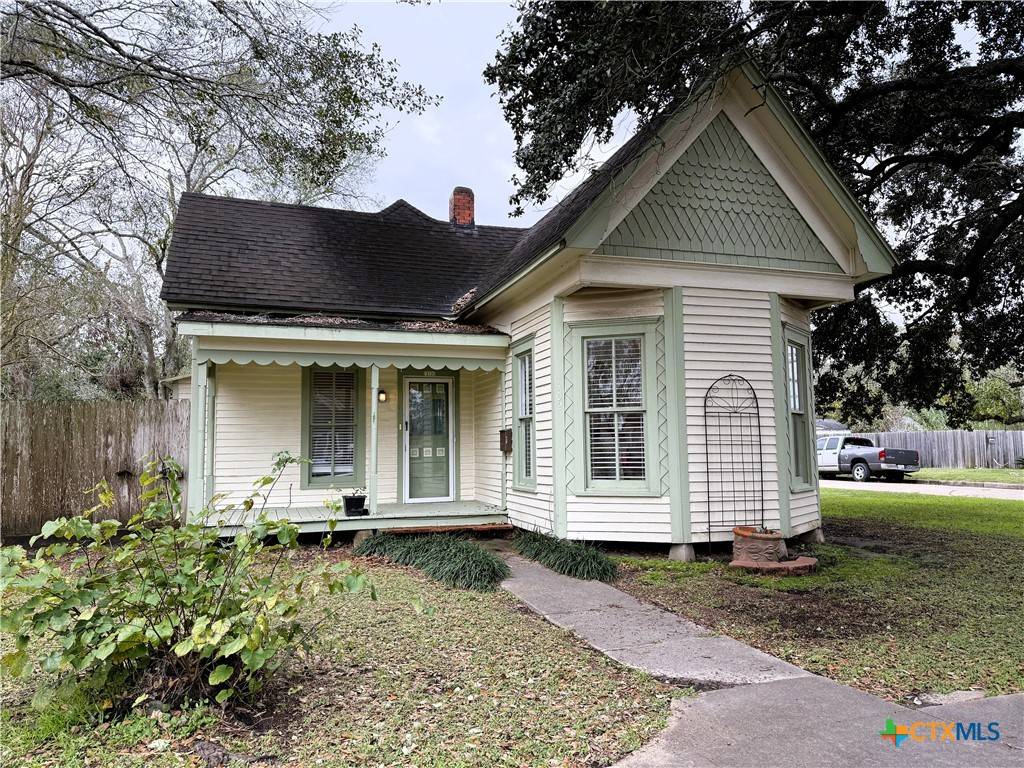 El Campo, TX 77437,402 Alamo ST