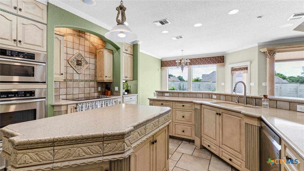 New Braunfels, TX 78130,2289 Normandy Grace