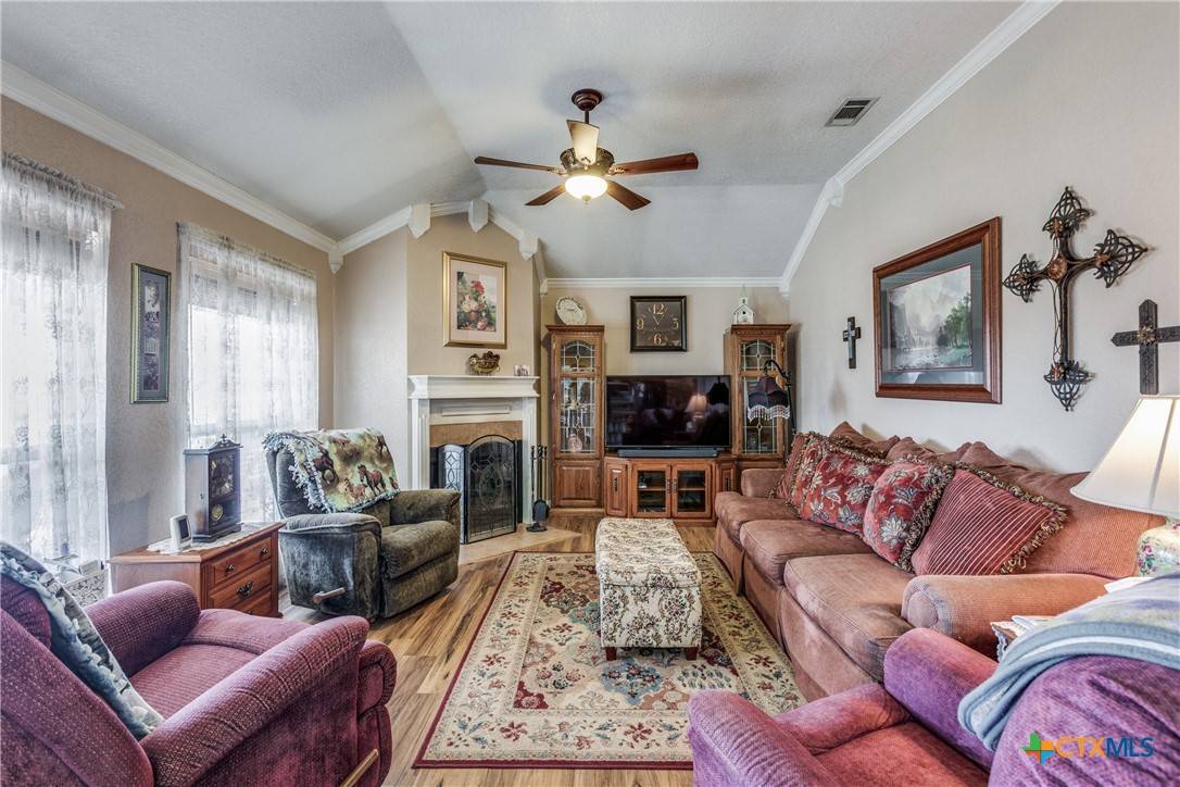 Kempner, TX 76539,1408 County Road 3300