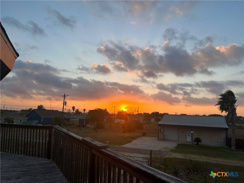 Seadrift, TX 77983,1504 W Saint Louis AVE