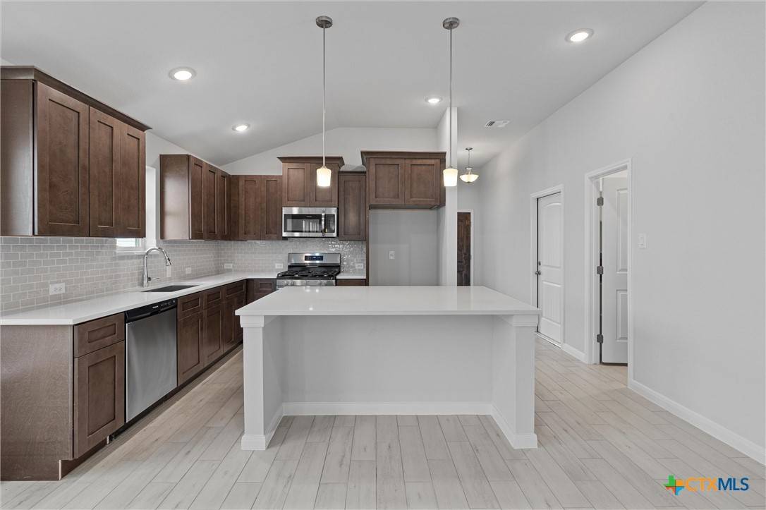 Georgetown, TX 78628,320 Stellar Wind DR