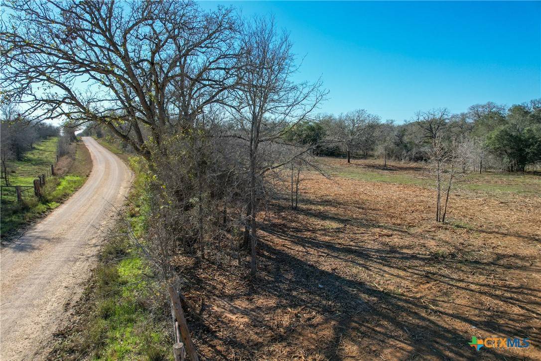 Harwood, TX 78632,TRACT 1 CR 230 RD