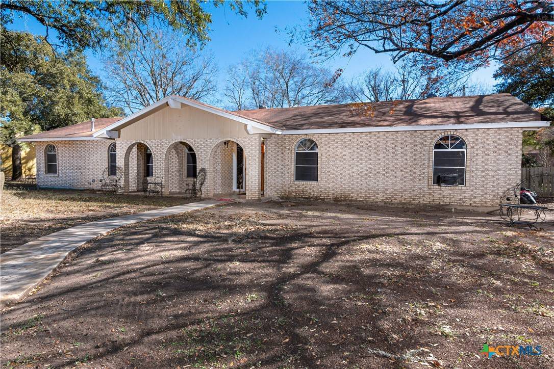 Seguin, TX 78155,1653 Driftwood DR