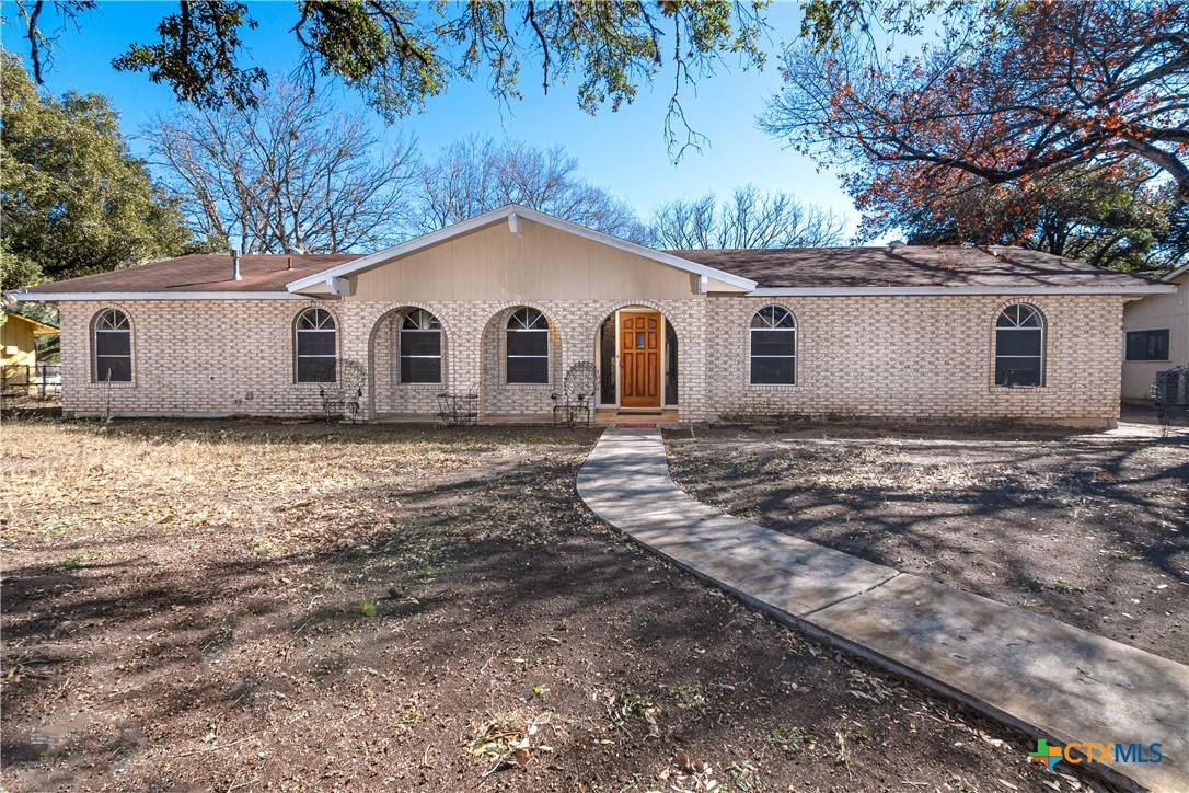 Seguin, TX 78155,1653 Driftwood DR