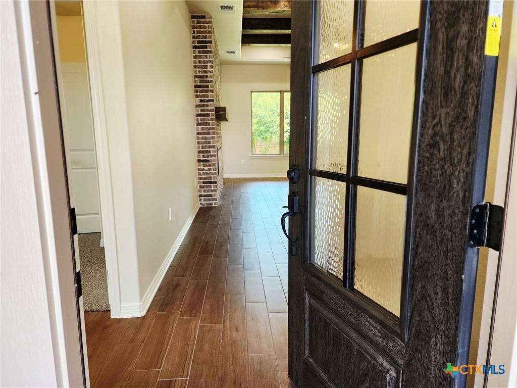 Salado, TX 76571,407 Talon LOOP