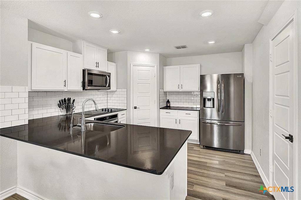 New Braunfels, TX 78130,3914 Bentwood WAY