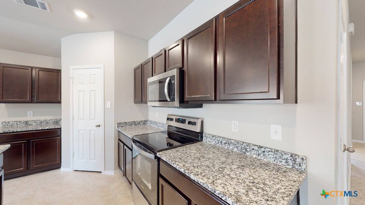 Killeen, TX 76543,1311 Prairie Clover RD